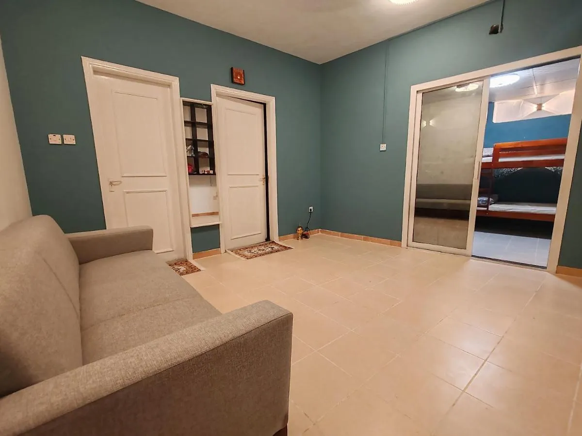 Qamar Home Rental Deira Dubai Hostel