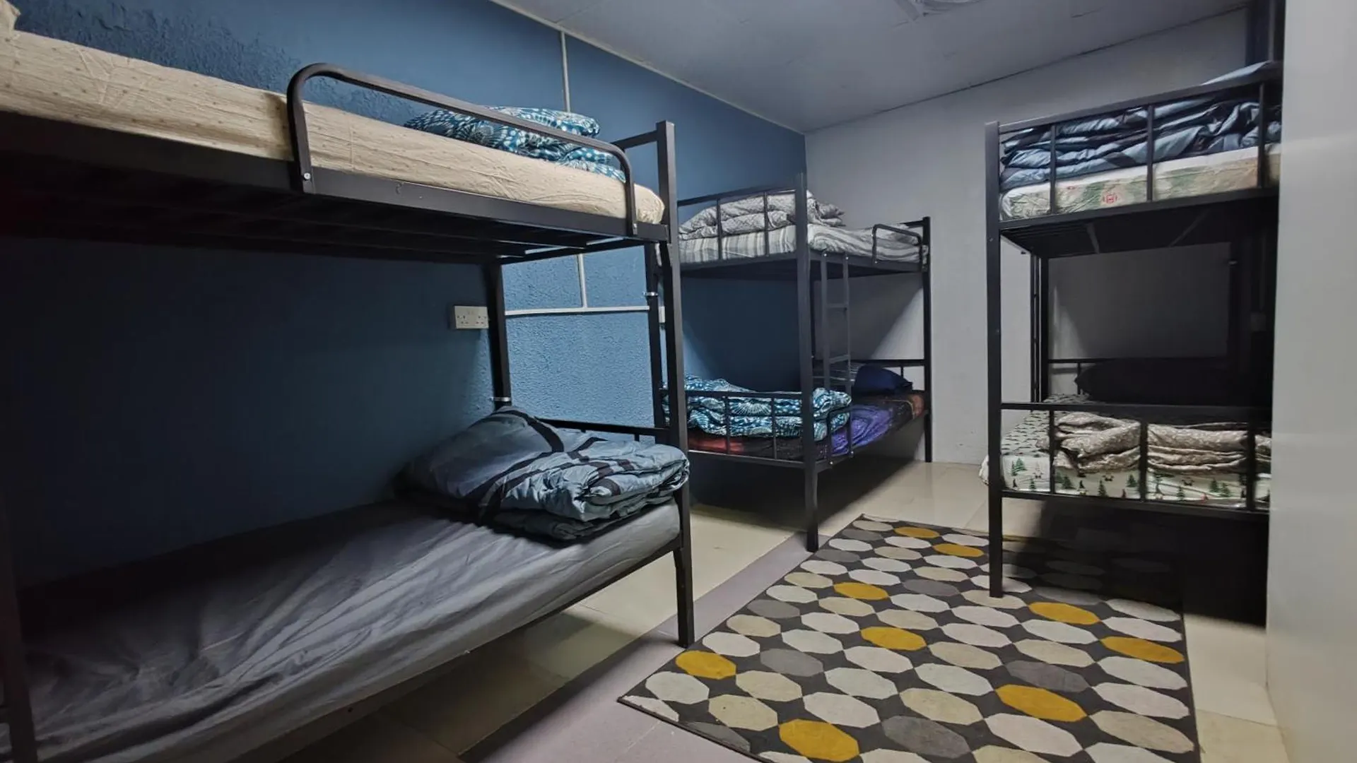 Hostel Qamar Home Rental Deira Dubai United Arab Emirates
