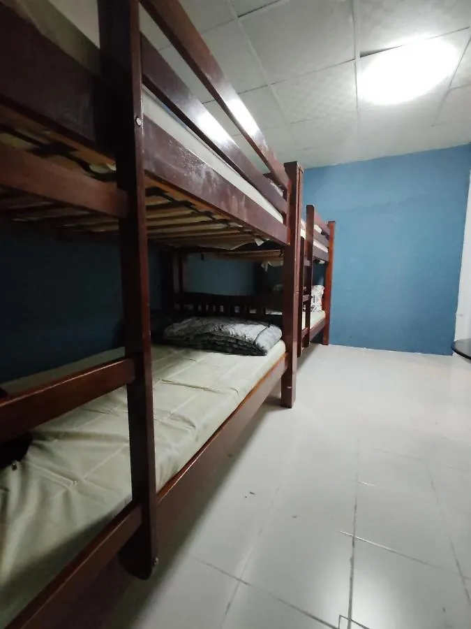 Qamar Home Rental Deira Dubai 0*,